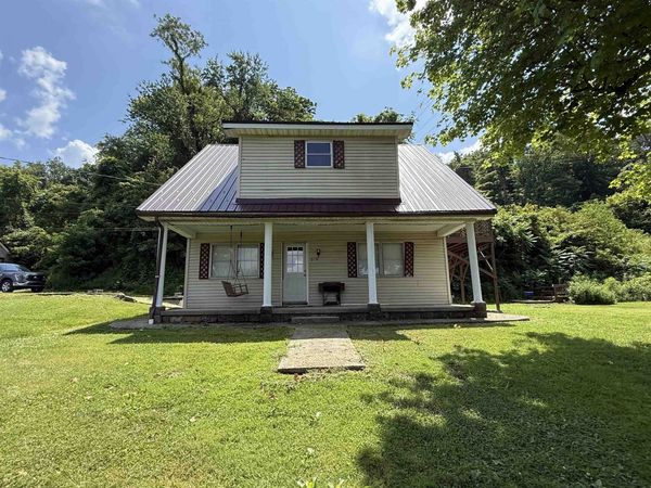 519 Lane Street, Ironton, OH 45638