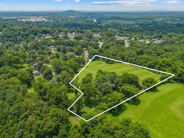 204 Butlers Ln, Old Hickory, TN 37138