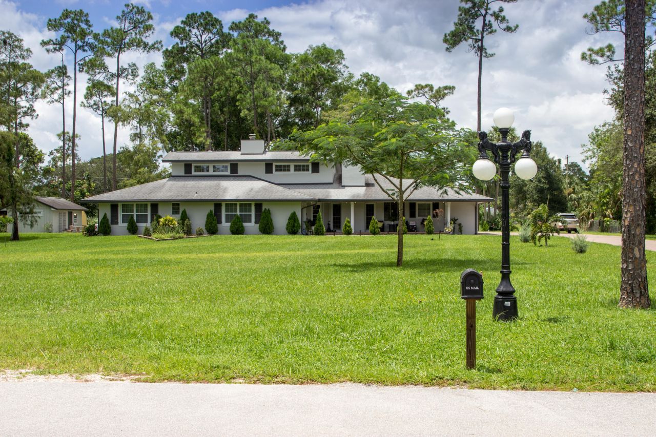 661 W Rambling Drive, Wellington, FL 33414 Photo