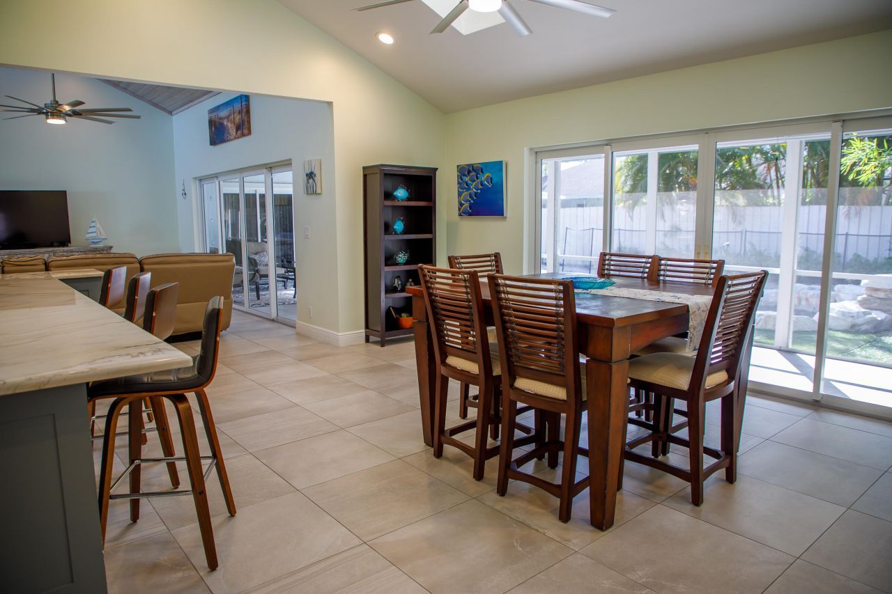 900 Cosmos Court, Wellington, FL 33414 Photo