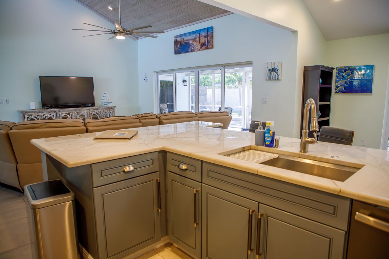 900 Cosmos Court, Wellington, FL 33414 Photo