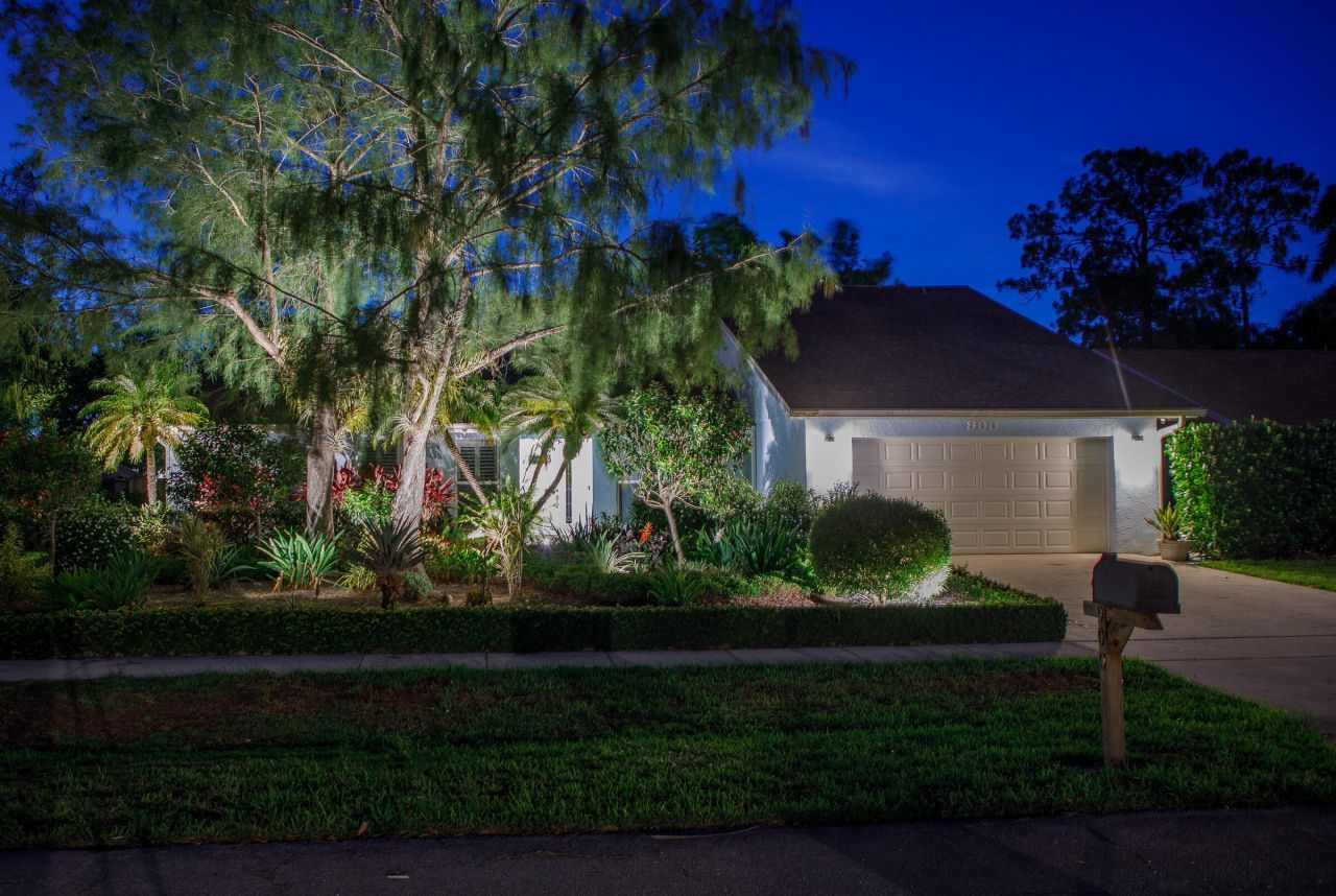 900 Cosmos Court, Wellington, FL 33414 Photo