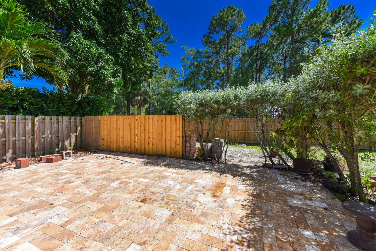 13442 Northumberland Circle, Wellington, FL 33414 Photo