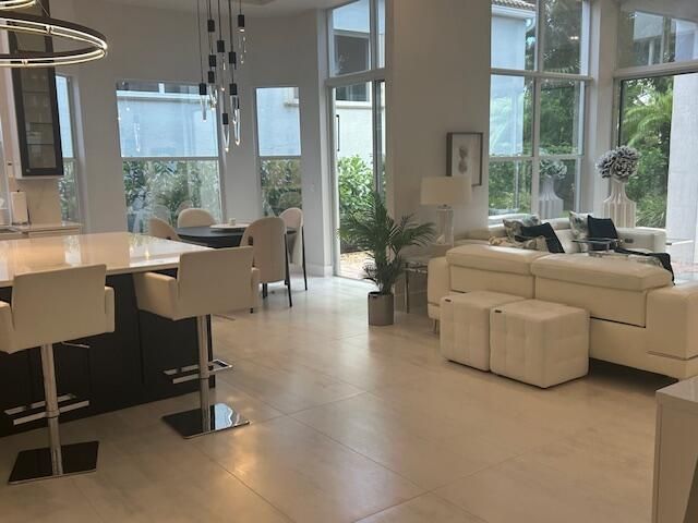 127 Sunset Cove Lane, Palm Beach Gardens, FL 33418 Photo