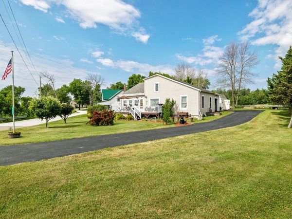 423 East Alburgh Road, Alburgh, VT 05440