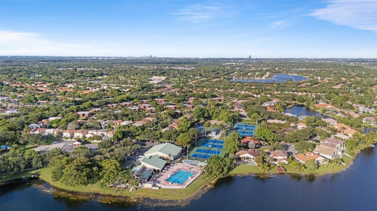 50 Forest Cir, Cooper City, FL 33026 Photo