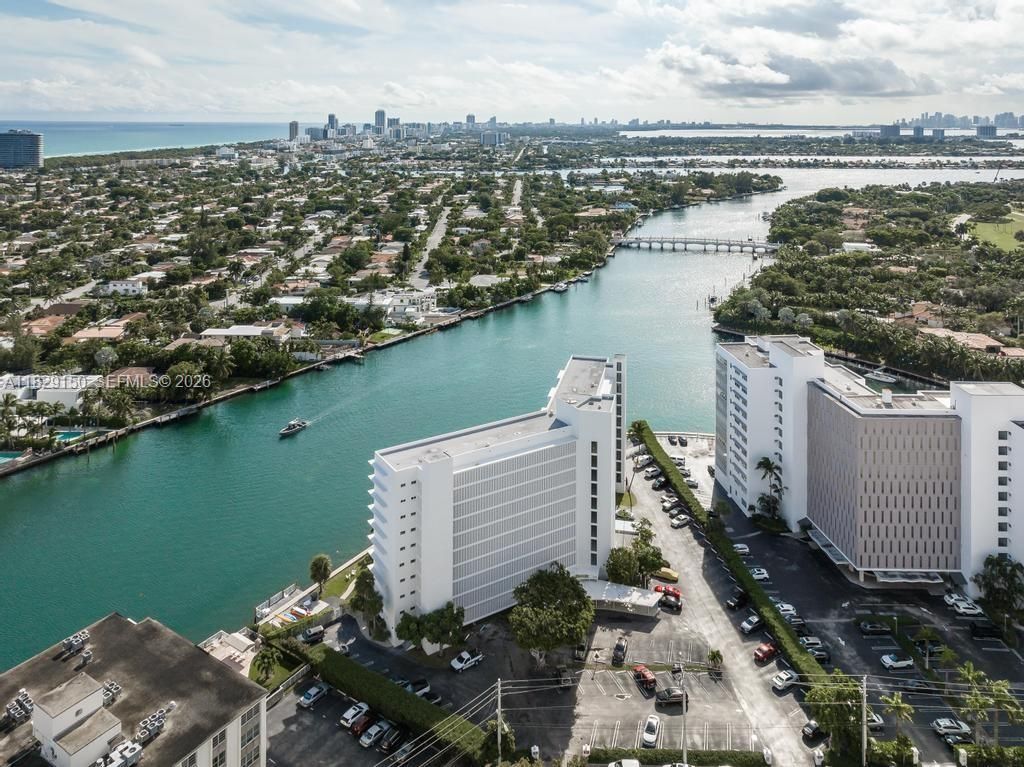 9101 E Bay Harbor Dr, Unit 705, Bay Harbor Islands, FL 33154 Photo