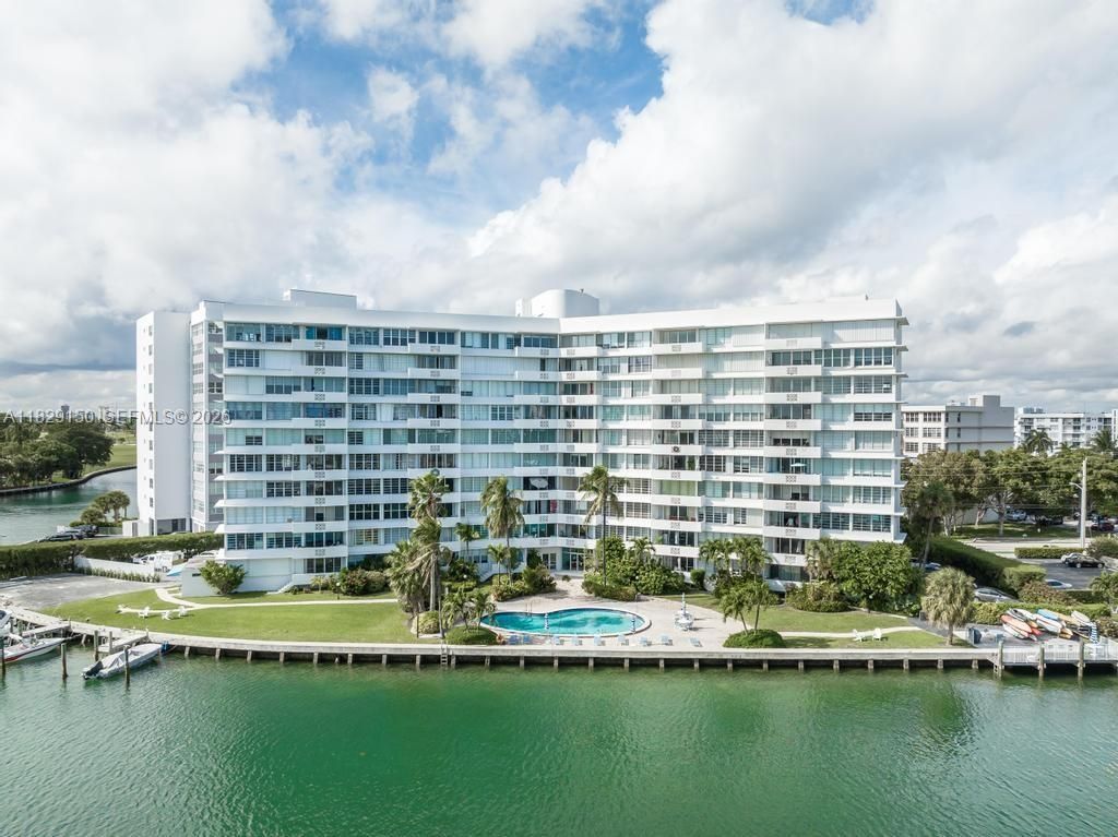 9101 E Bay Harbor Dr, Unit 705, Bay Harbor Islands, FL 33154 Photo