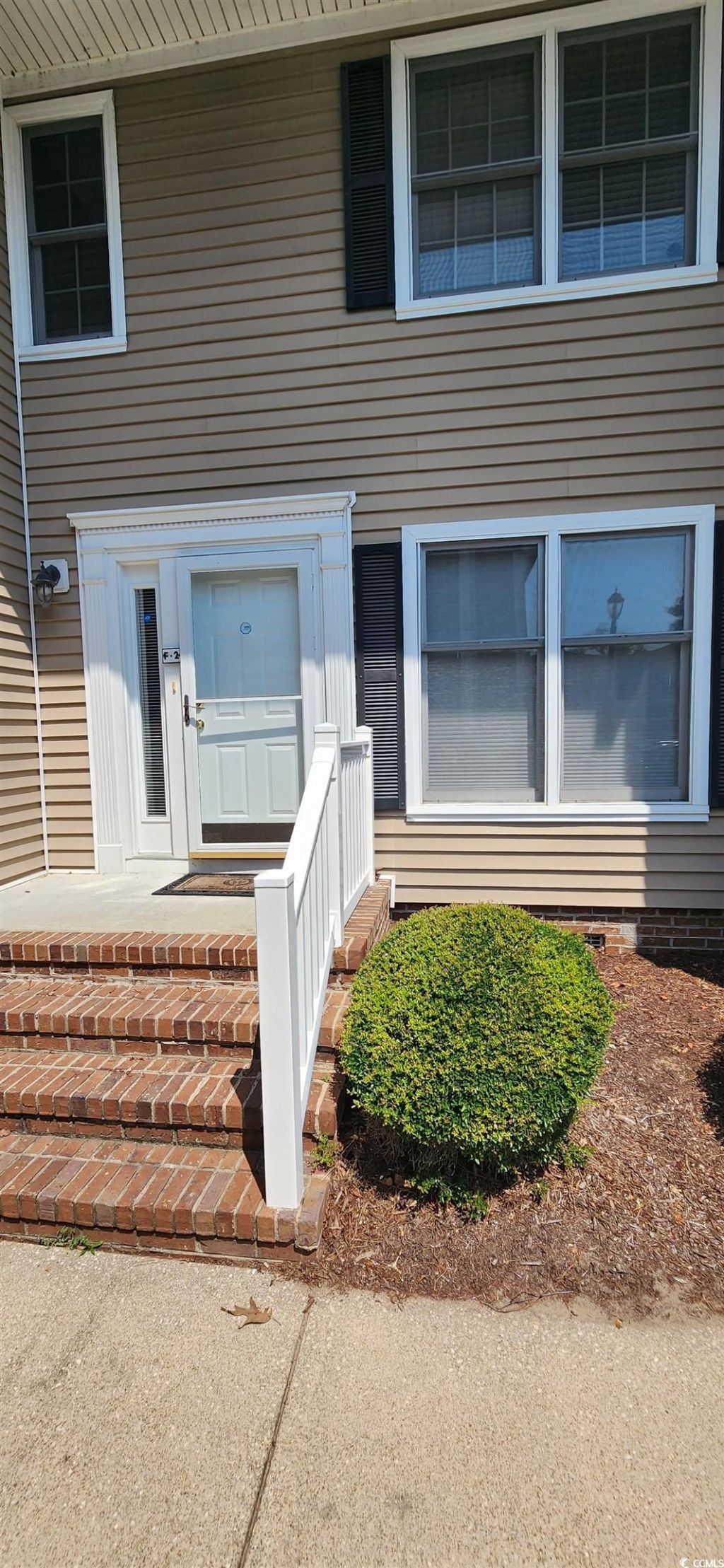 6702 Jefferson Pl. Photo 3