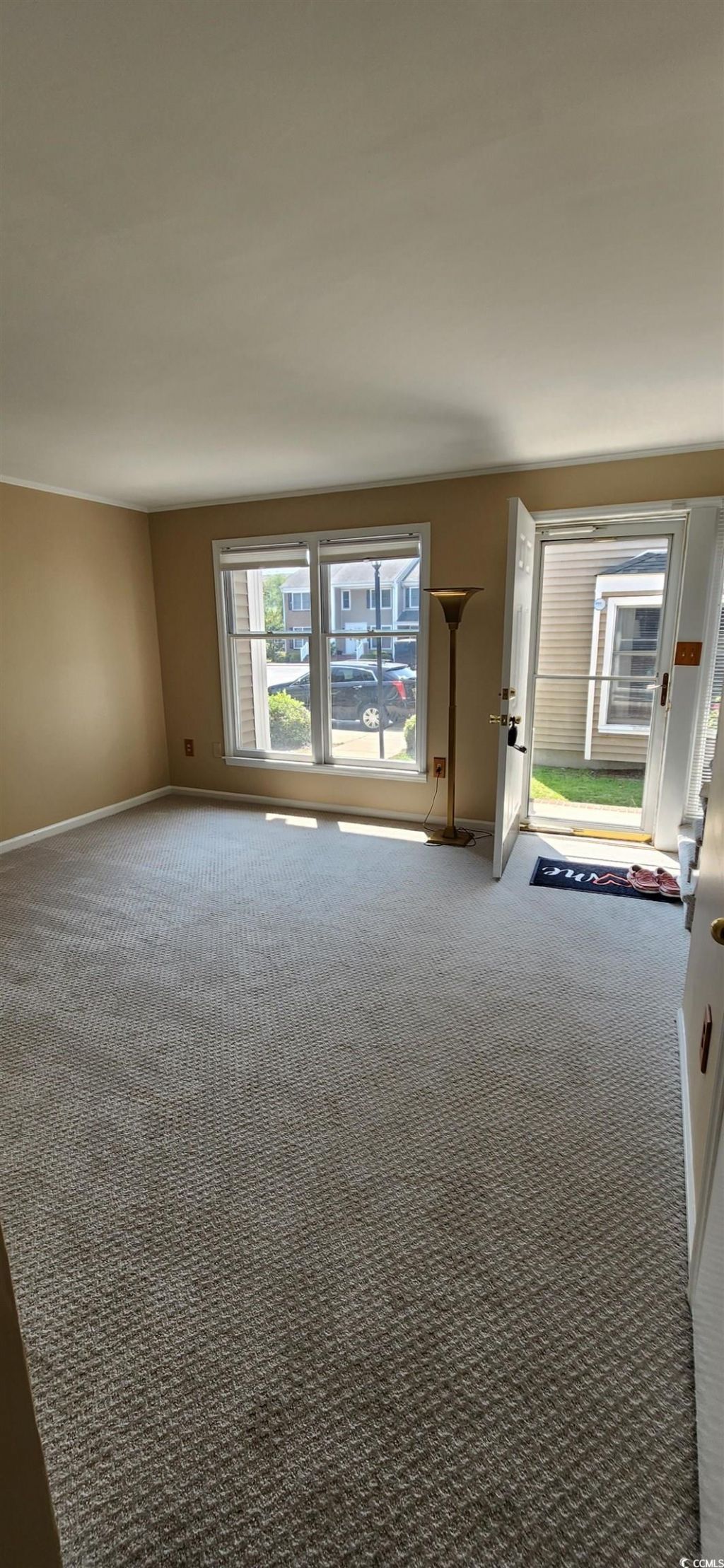 6702 Jefferson Pl. Photo 5