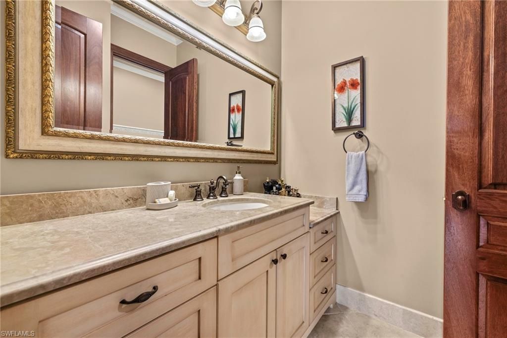 841 Cypress Lake Cir, Fort Myers, FL 33919 Photo