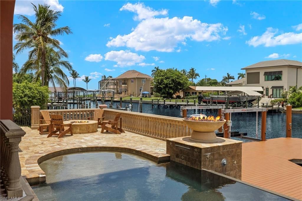 841 Cypress Lake Cir, Fort Myers, FL 33919 Photo