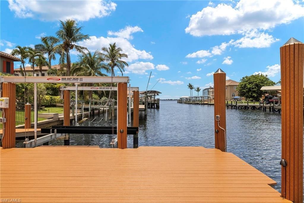 841 Cypress Lake Cir, Fort Myers, FL 33919 Photo