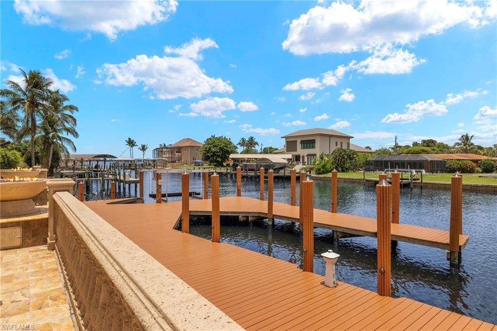 841 Cypress Lake Cir, Fort Myers, FL 33919 Photo