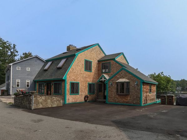 30 Stickney Road, Atkinson, NH 03811