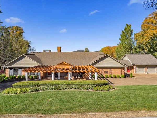 1442 Darbee Drive, Morristown, TN 37814