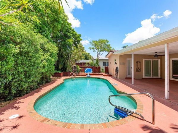 7815 NW 1st Street, Margate, FL 33063