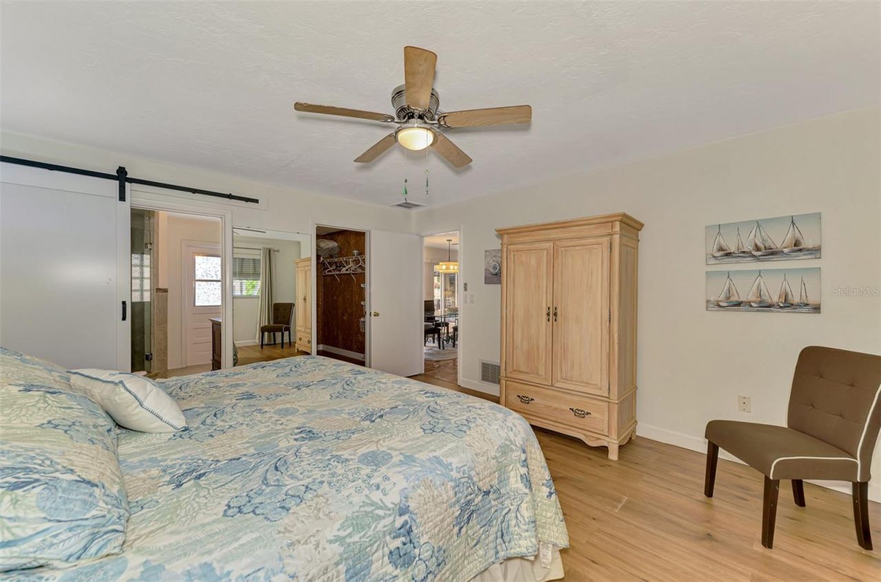 4946 Commonwealth Drive, Sarasota, FL 34242 Photo