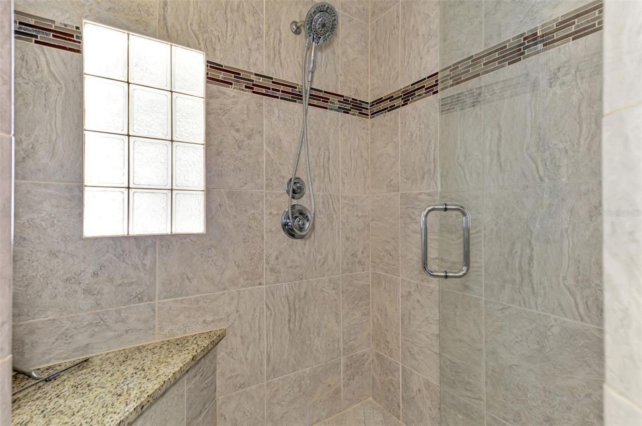 4946 Commonwealth Drive, Sarasota, FL 34242 Photo