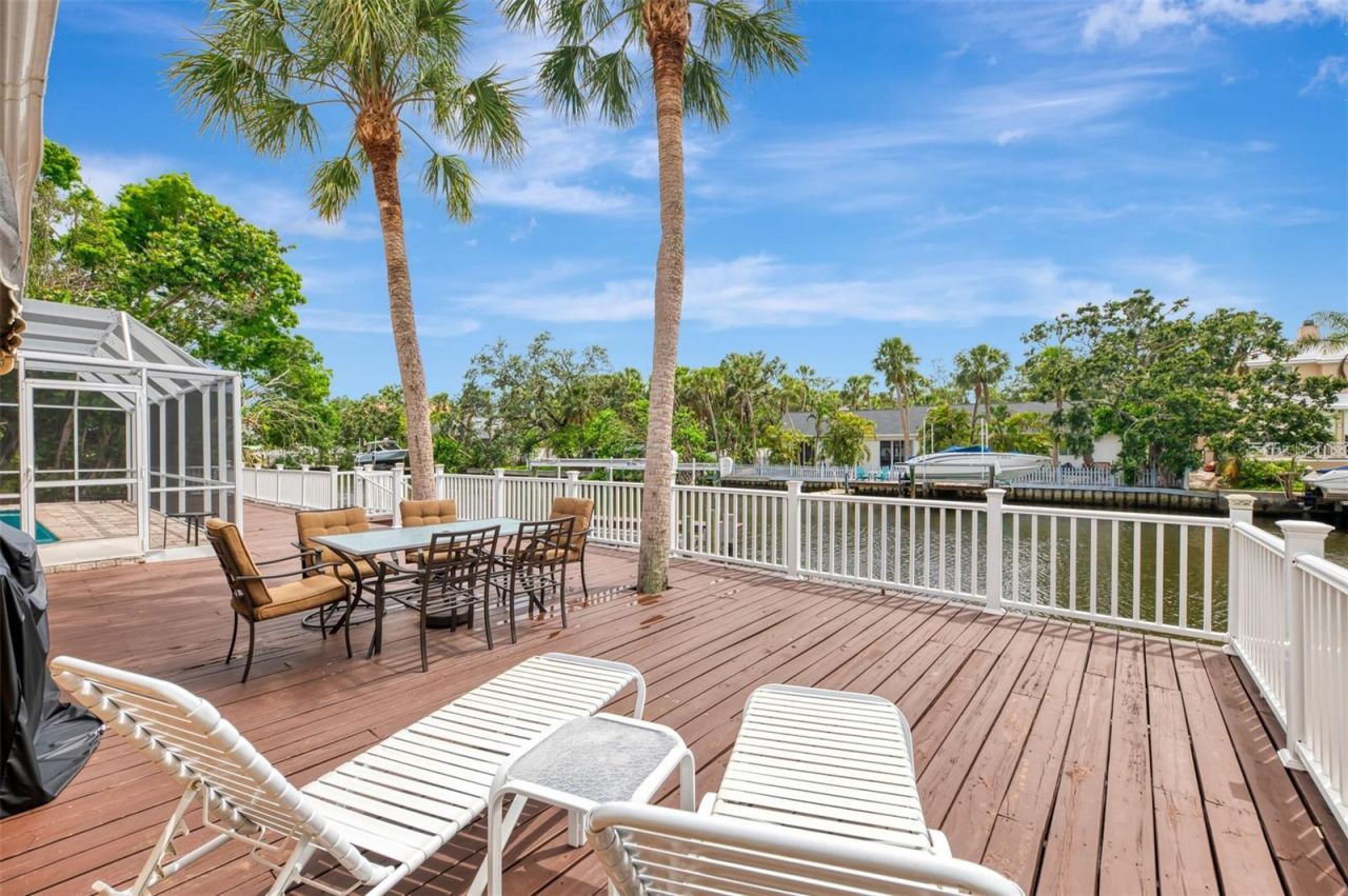 4946 Commonwealth Drive, Sarasota, FL 34242 Photo
