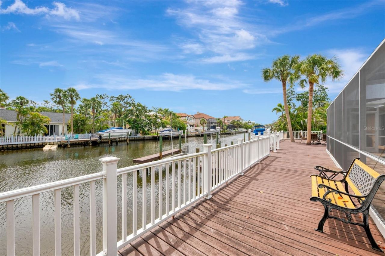 4946 Commonwealth Drive, Sarasota, FL 34242 Photo