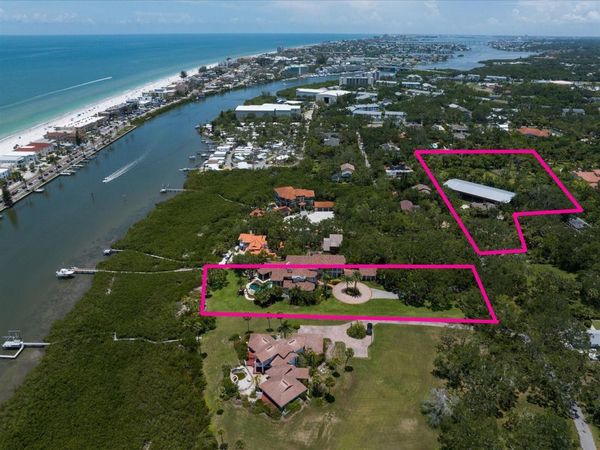 10930 SPRING STREET, LARGO, FL 33774