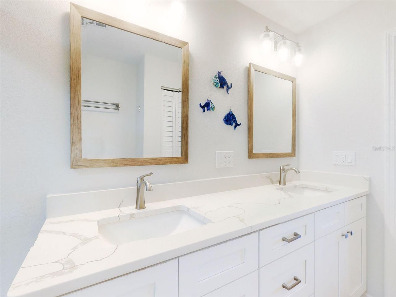 454 Bouchelle Drive, Unit 202, New Smyrna Beach, FL 32169 Photo