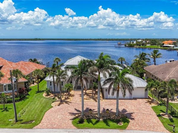 119 CREEK DRIVE SE, PORT CHARLOTTE, FL 33952