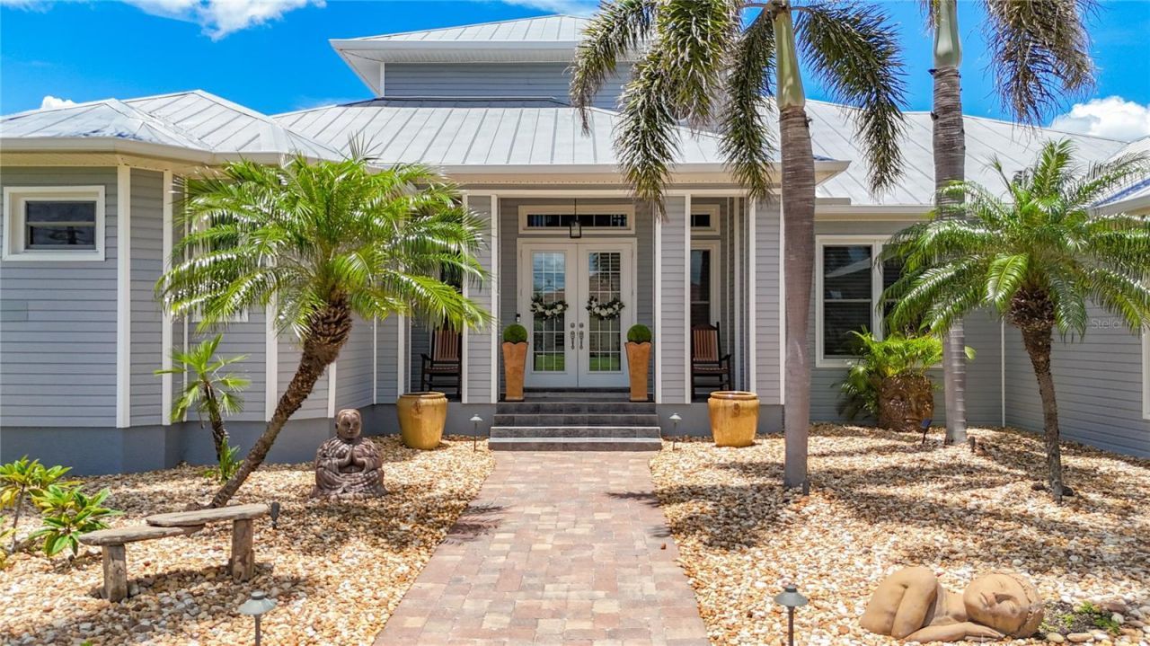 119 Creek Drive Se, Port Charlotte, FL 33952 Photo