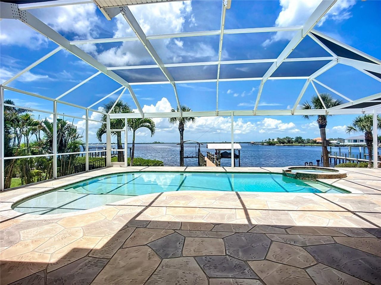 119 Creek Drive Se, Port Charlotte, FL 33952 Photo