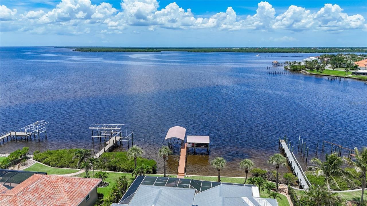 119 Creek Drive Se, Port Charlotte, FL 33952 Photo