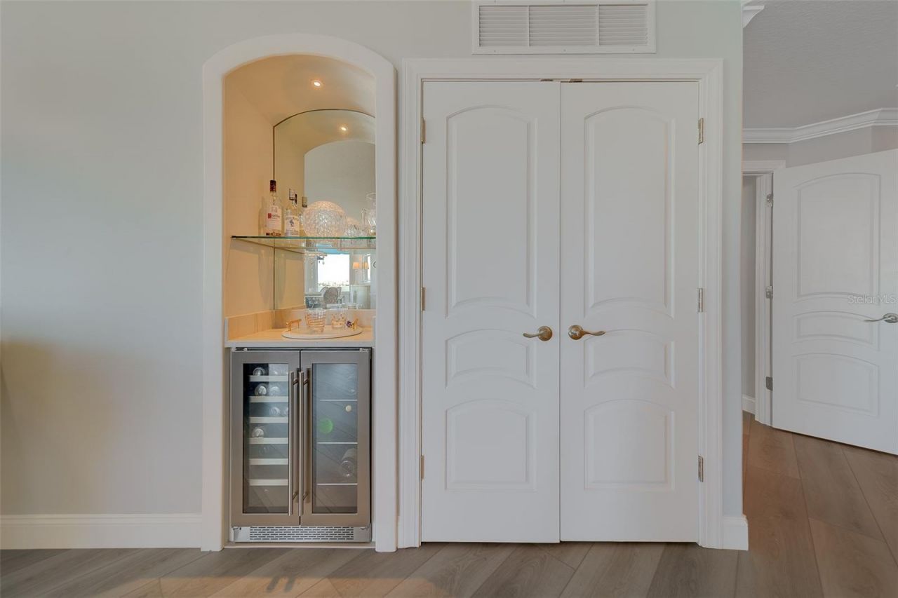 2 Seaside Lane, Unit 801, Belleair, FL 33756 Photo