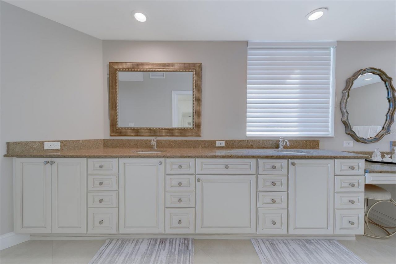 2 Seaside Lane, Unit 801, Belleair, FL 33756 Photo