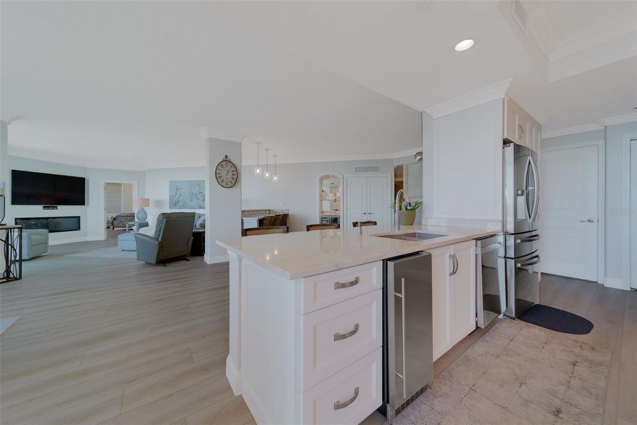 2 Seaside Lane, Unit 801, Belleair, FL 33756 Photo