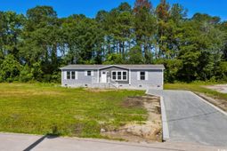 1126 Amanda Lane photo 4