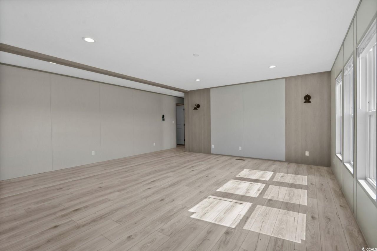 1126 Amanda Lane Photo 8