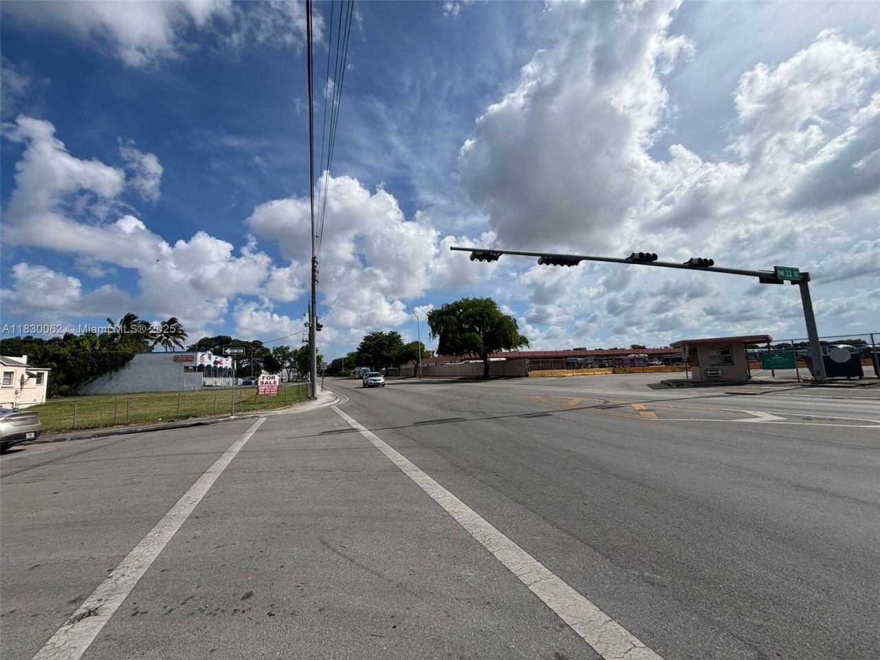 3186 NW 33rd St, Miami, FL 33142 Photo