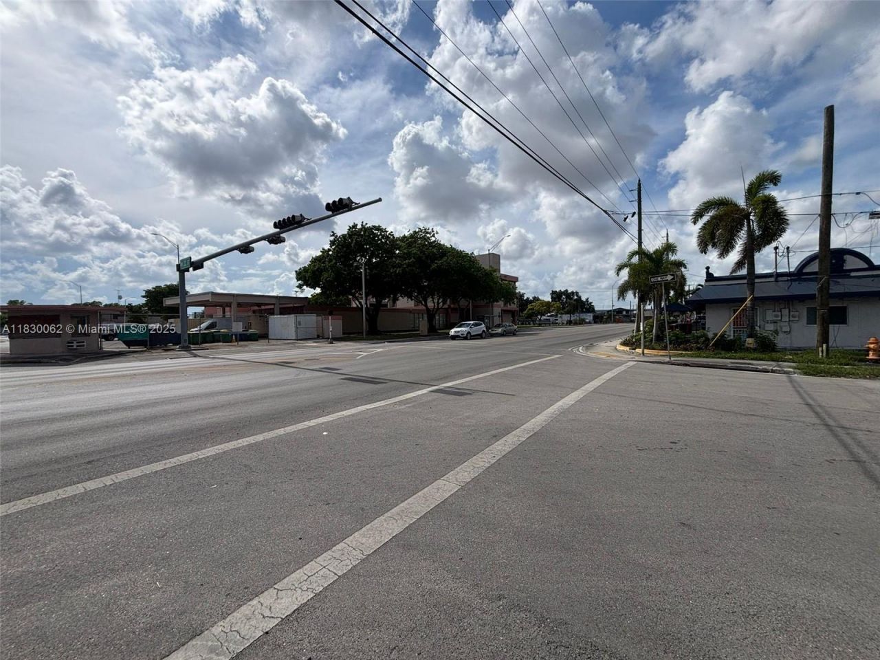 3186 NW 33rd St, Miami, FL 33142 Photo