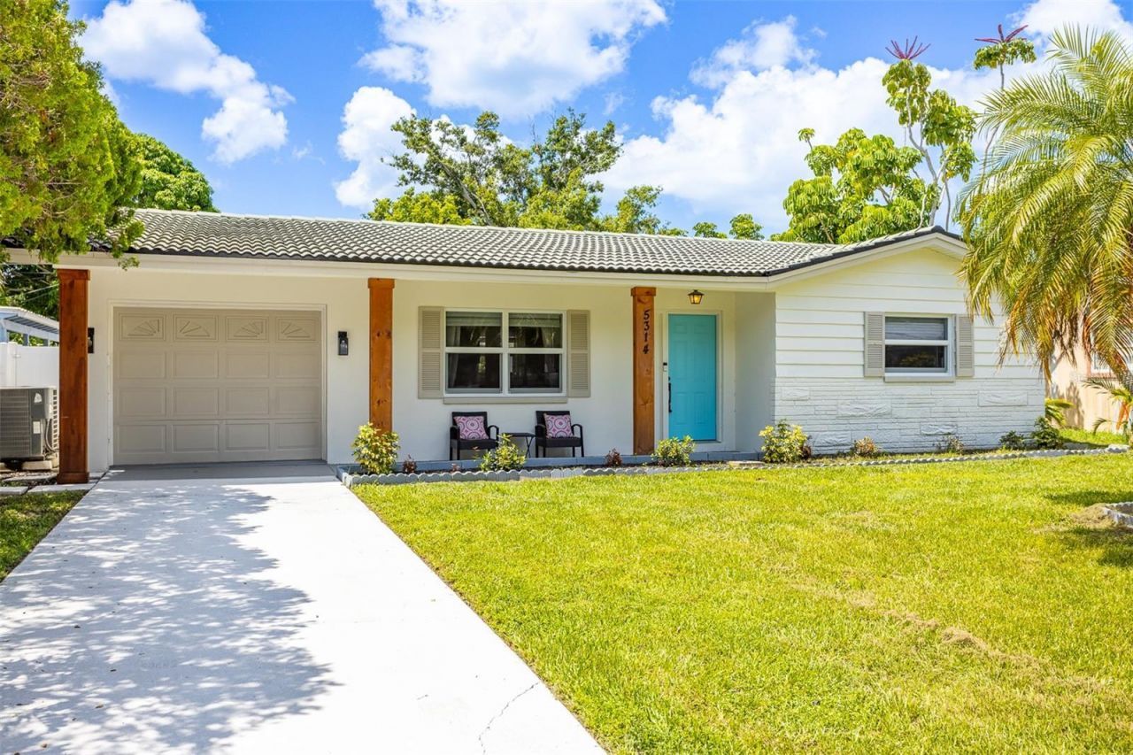 5314 13th Avenue S, Gulfport, FL 33707 Main Photo