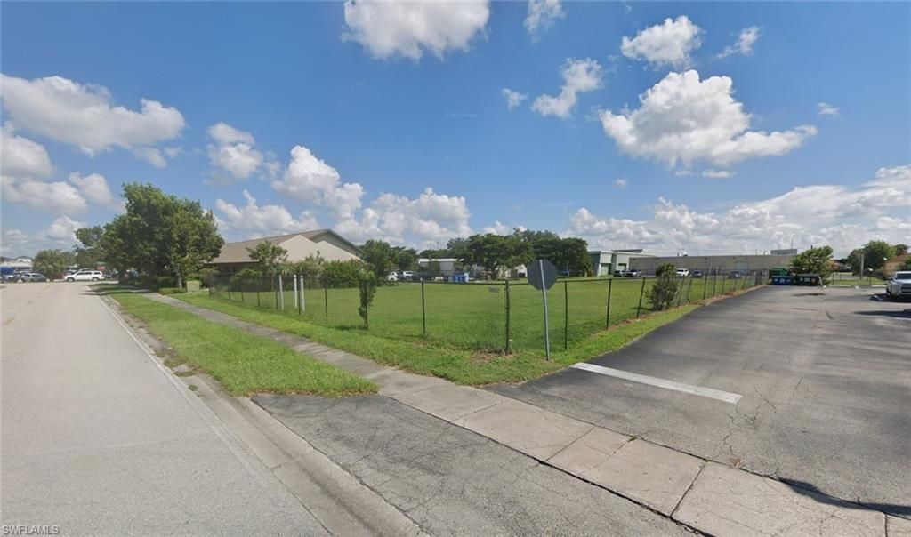 5225 Ramsey Way, Fort Myers, FL 33907 Photo