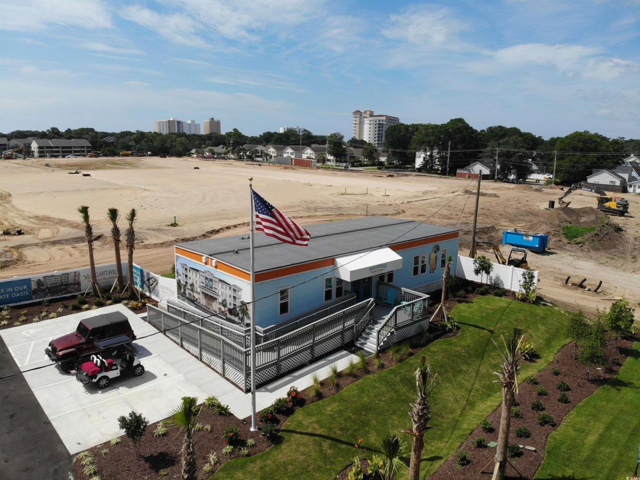 235 Fins Up Circle Photo 22