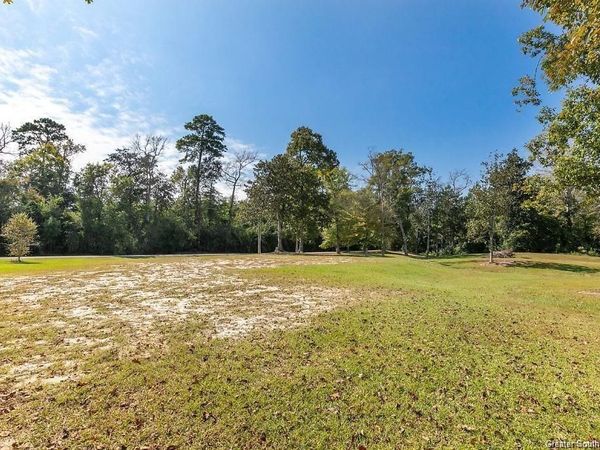 1133 Rock Creek Drive, Lake Charles, LA 70611