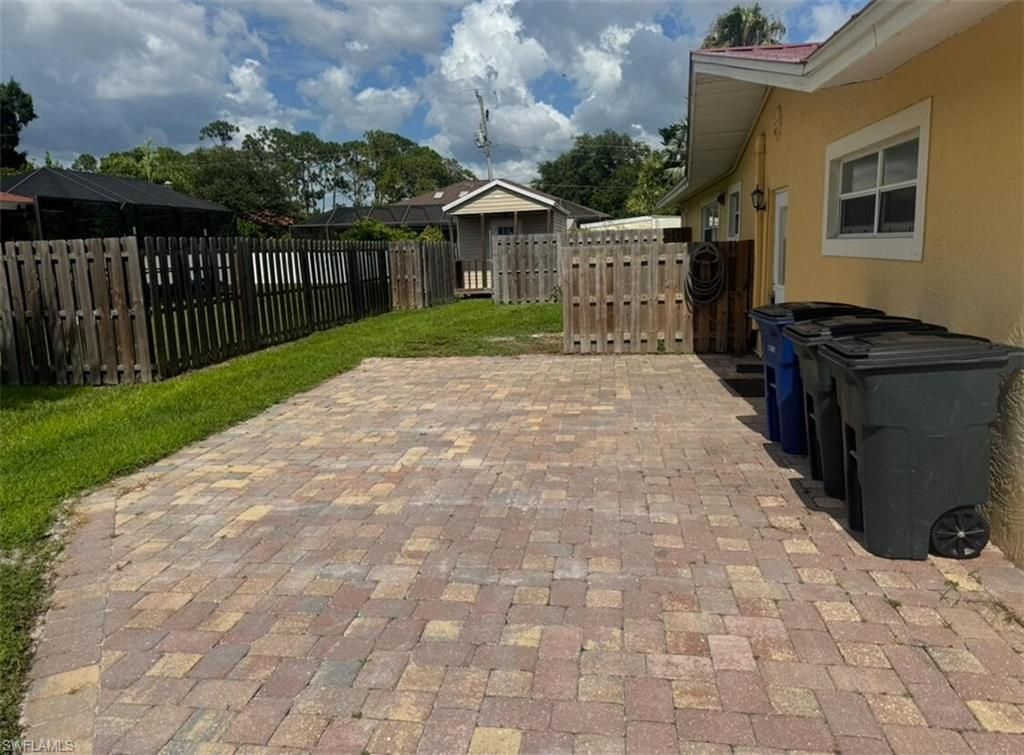 17020 Carolyn Ln, North Fort Myers, FL 33917 Photo