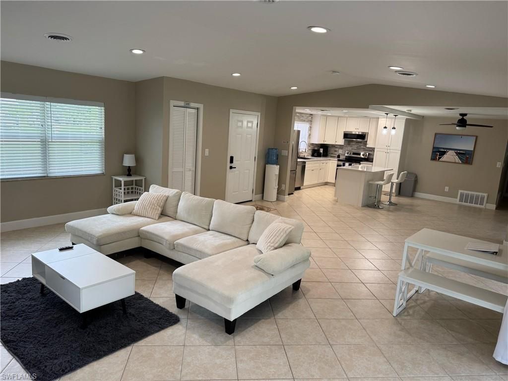 17020 Carolyn Ln, North Fort Myers, FL 33917 Photo