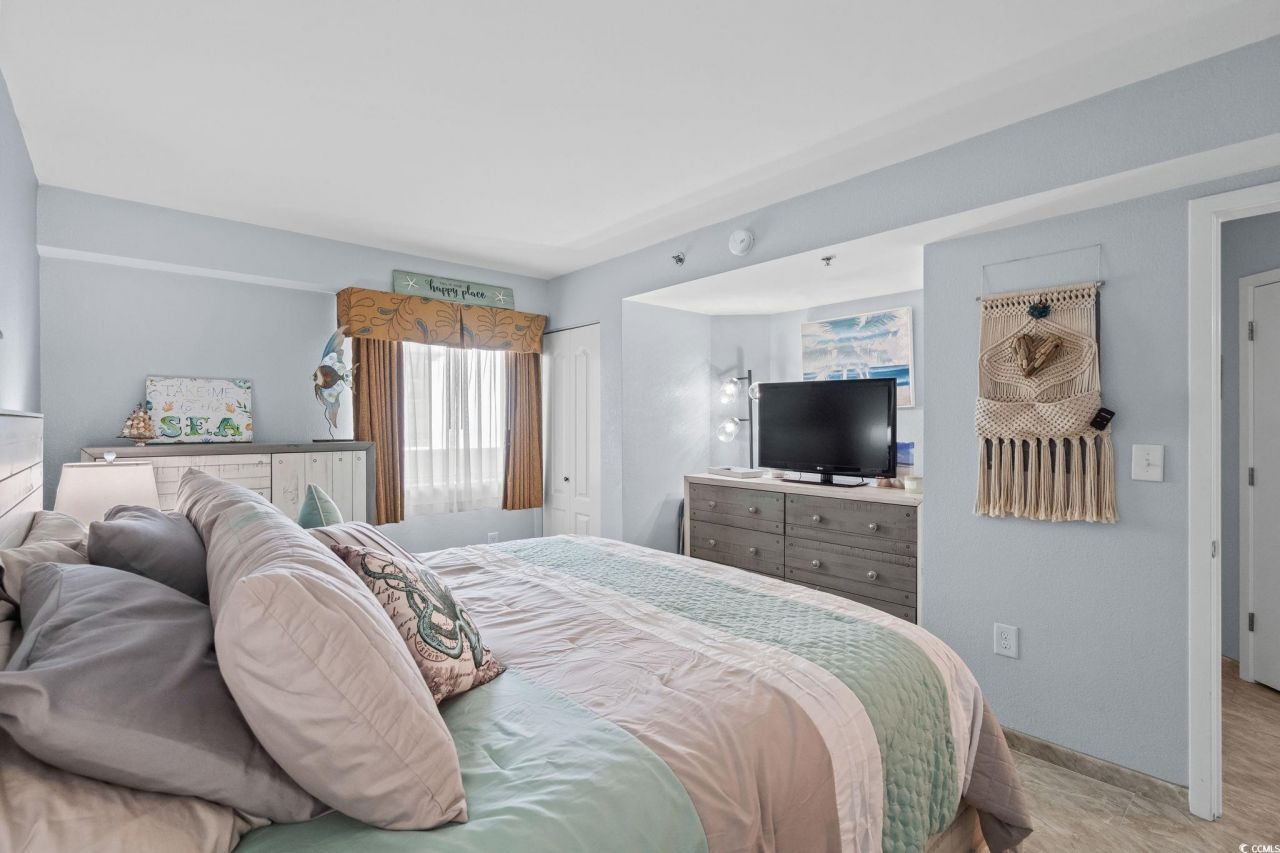 2504 N Ocean Blvd. Photo 17