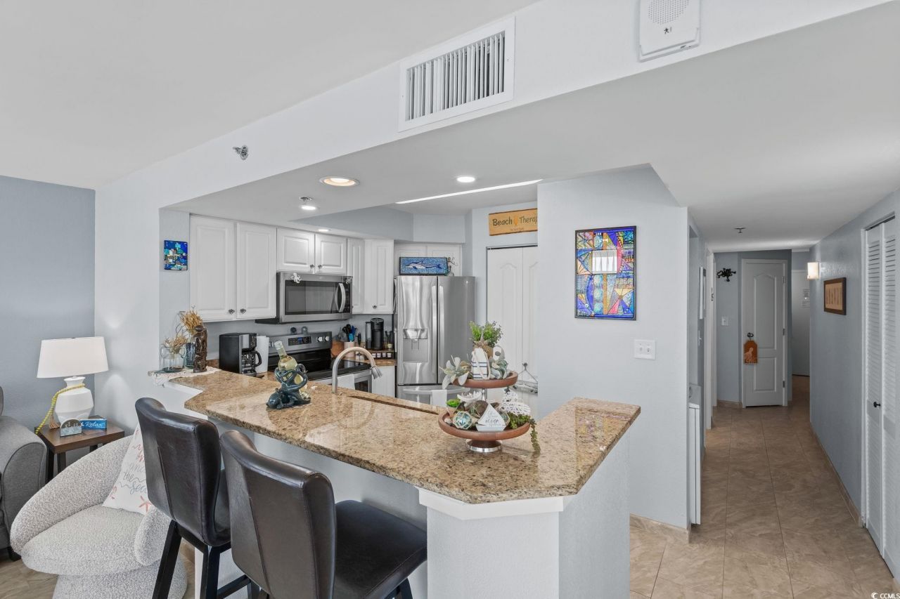 2504 N Ocean Blvd. Photo 9