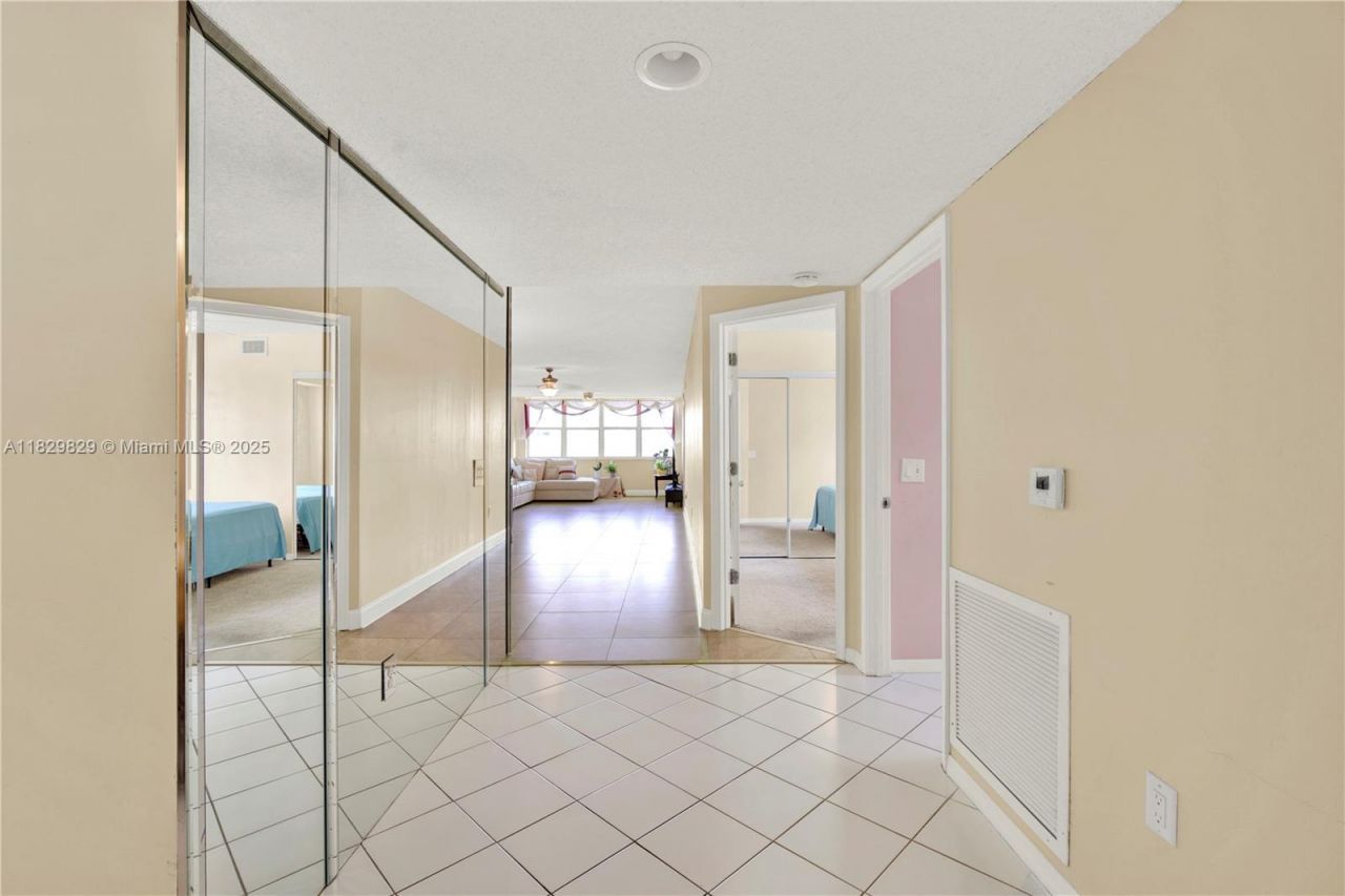 10217 NW 24th Pl, Unit 310, Sunrise, FL 33322 Photo