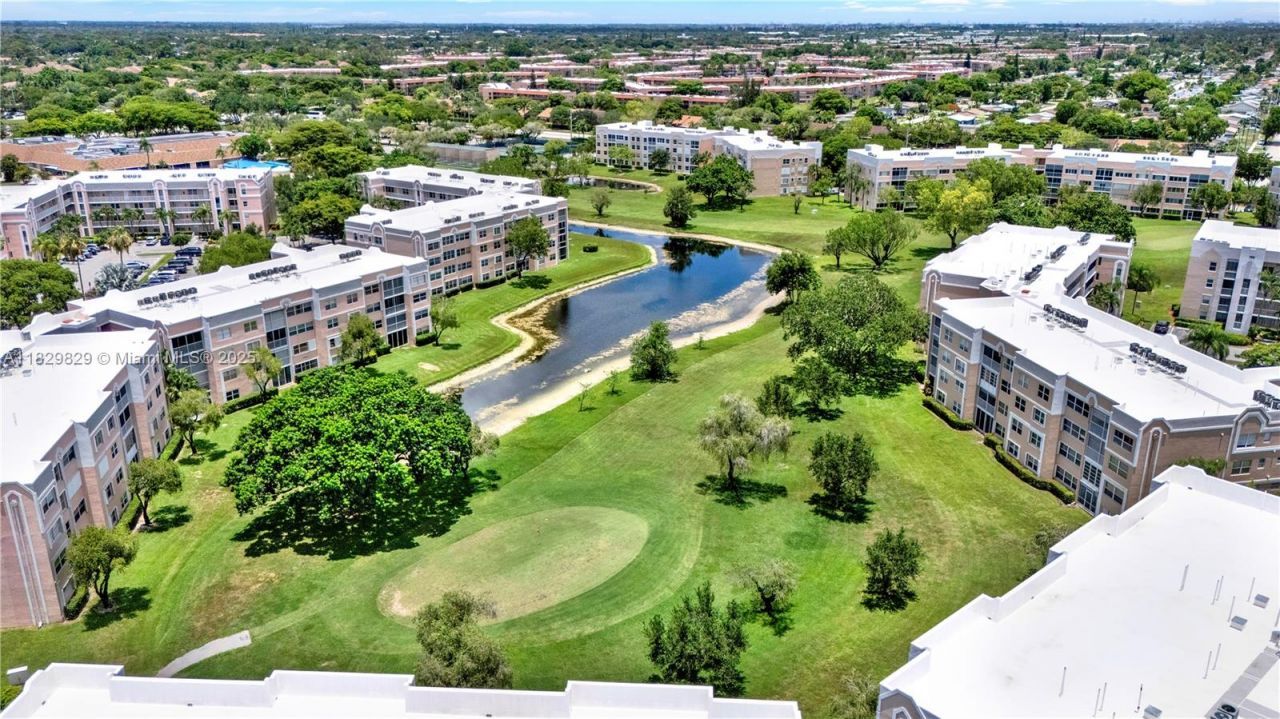 10217 NW 24th Pl, Unit 310, Sunrise, FL 33322 Photo