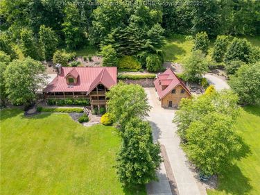 1029 Trace Creek Road, Salt Rock, WV 25559