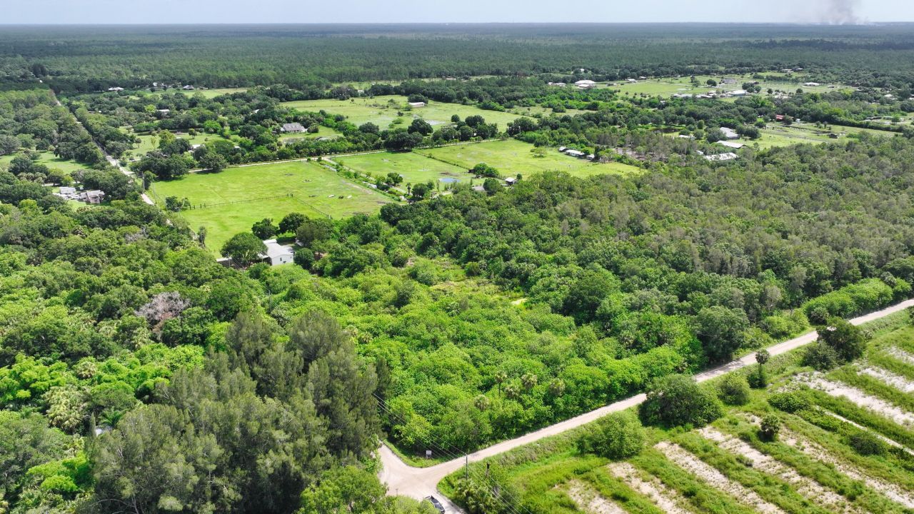 13380 101st Street, Fellsmere, FL 32948 Photo